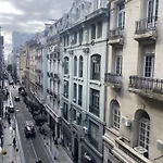Habitacion En Edificio Historico De La Ciudad De Buenos Aires