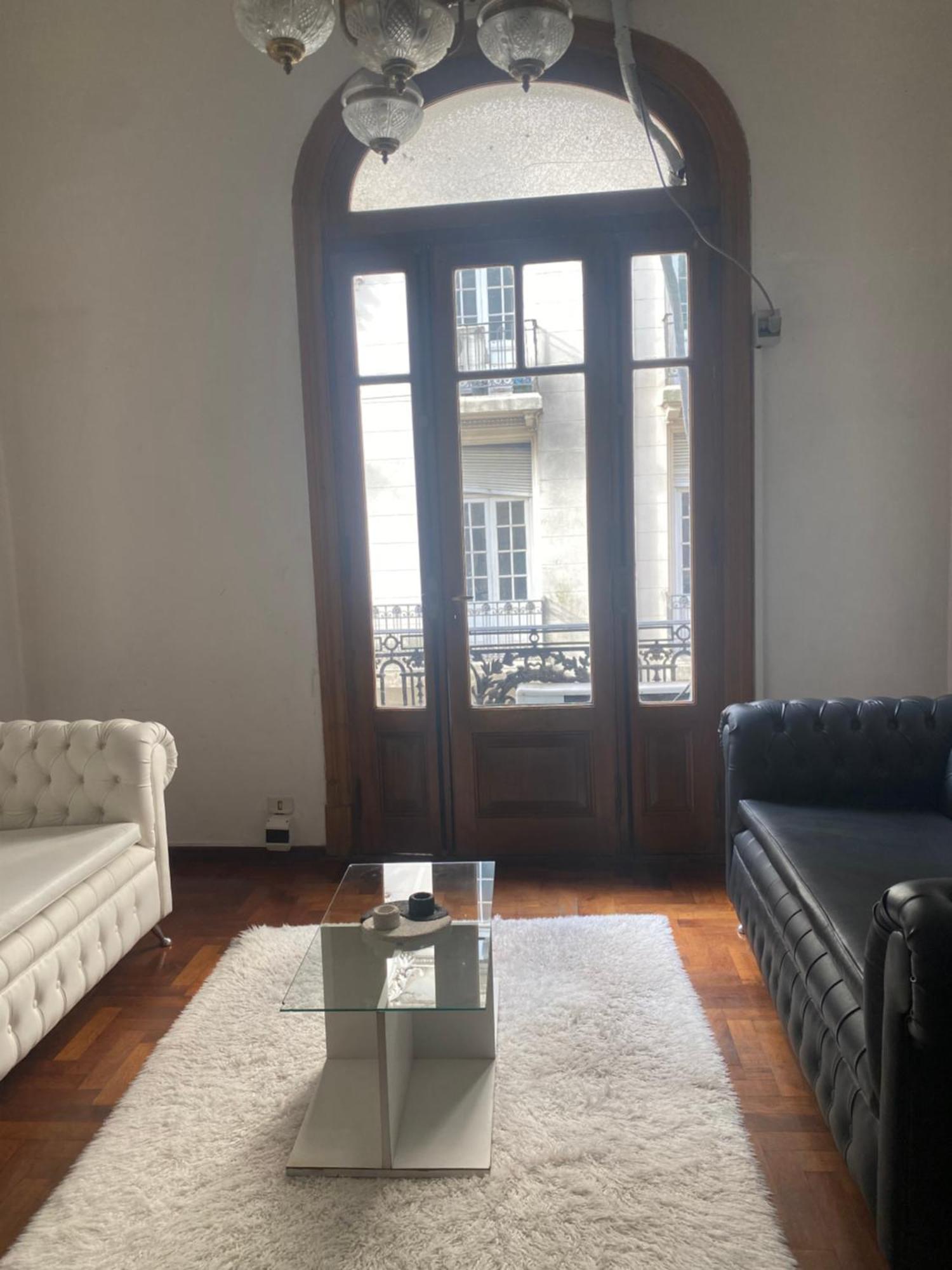 Habitación en casa particular En Edificio Historico De La Ciudad De