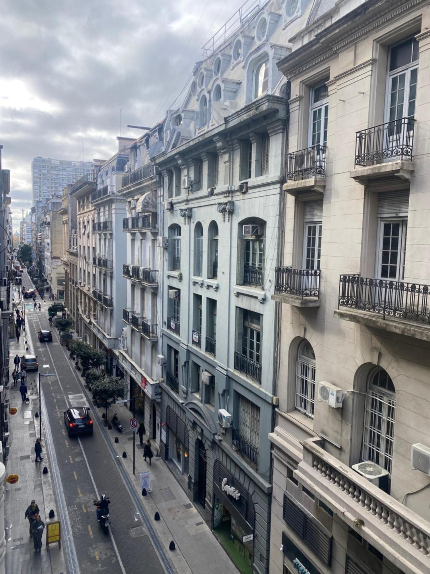 En Edificio Historico De La Ciudad De * Ciudad Autónoma de Buenos Aires
